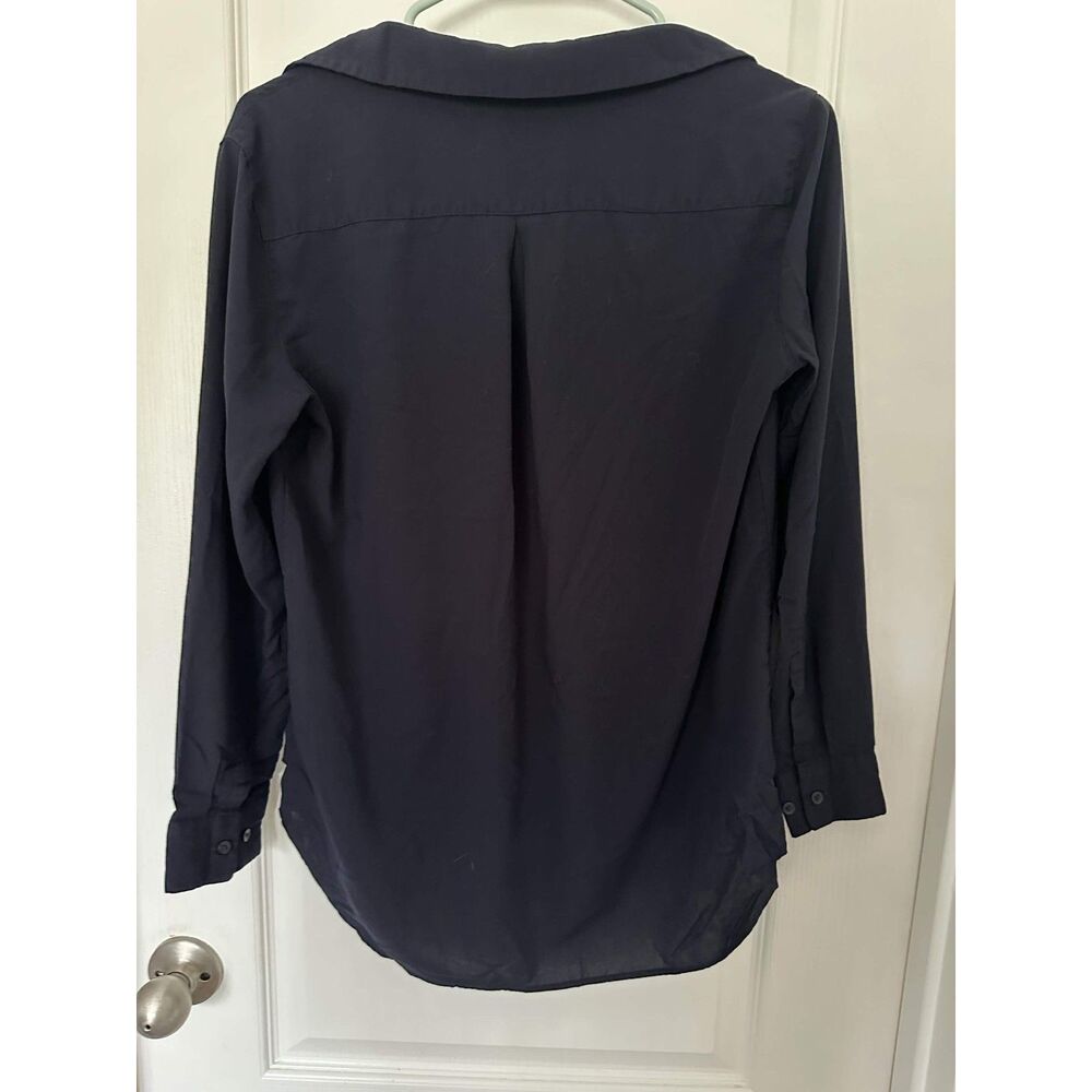 UNIQLO Long Sleeve Blouse Navy Easy Care Button Down Size S Capsule Wardrobe - Picture 2 of 4
